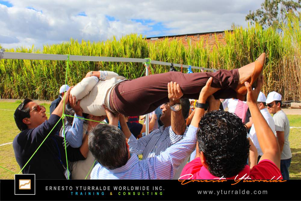 Coach Team Building Empresarial para desarrollar equipos de trabajo