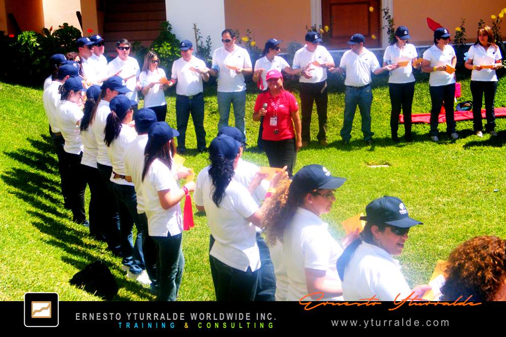 Coach Talleres de Cuerdas | Dinámicas de Grupos y Actividades para Team Building Empresarial