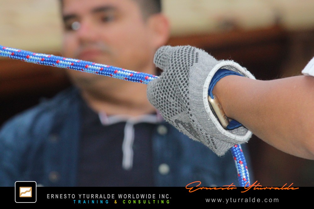Coach Talleres de Cuerdas | Dinámicas de Grupos y Actividades para Team Building Empresarial